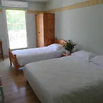 فندق Aux Rochers De L'ocean 3*