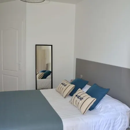 Aux Rochers De L'ocean Givrand