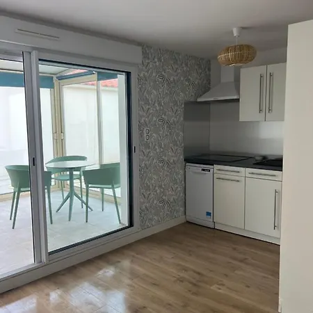 Hotel Aux Rochers De L'ocean