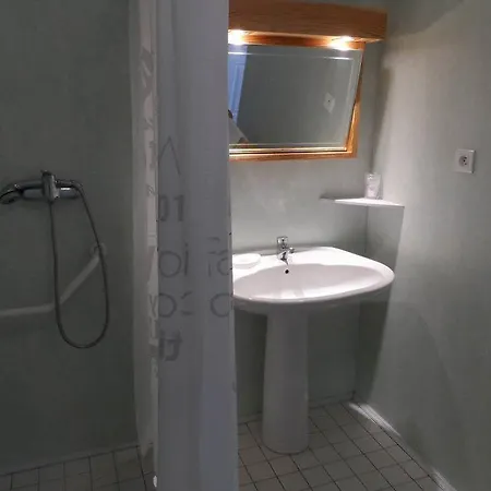 Aux Rochers De L'ocean