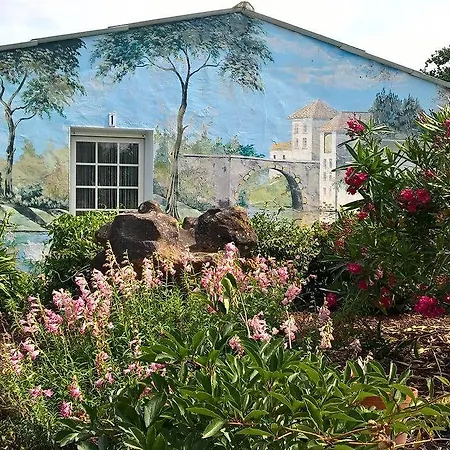 Aux Rochers De L'ocean Givrand