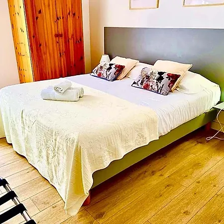 Hotel Aux Rochers De L'ocean Givrand