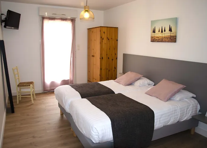 Aux Rochers De L'ocean Hotel